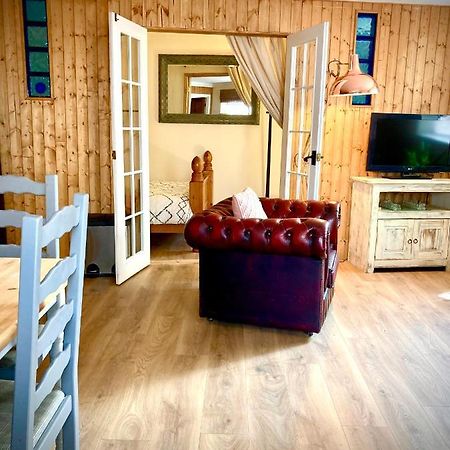 Aqua Shack At Pure Shores Retreats Apartment Newquay  Exterior photo